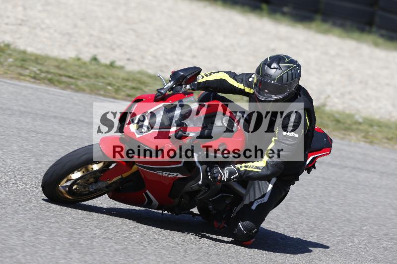 /07 09.04.2026 Cornu Master School ADR/Gruppe rot/36